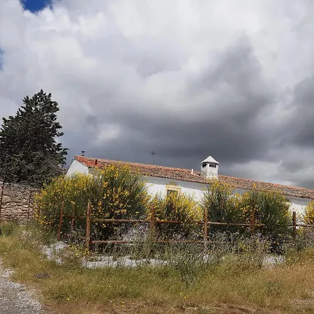 Holiday home El Aleznal *