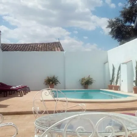 Hébergement de vacances El Aleznal *